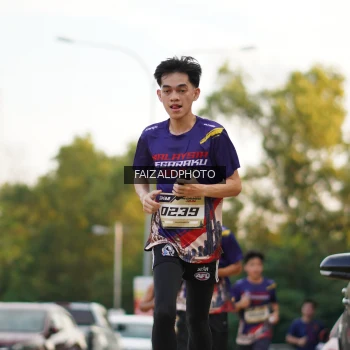 Runner Photo 3834126