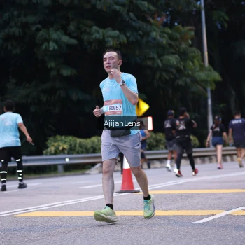 Runner Photo 3834159