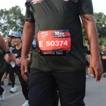 Runner Photo 3834179