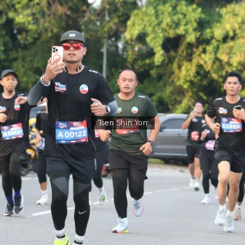 Runner Photo 3834230