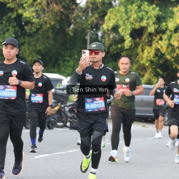 Runner Photo 3834242