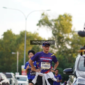 Runner Photo 3834262