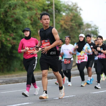 Runner Photo 3834266