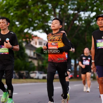 Runner Photo 3834279