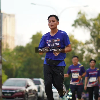 Runner Photo 3834285
