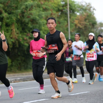 Runner Photo 3834329
