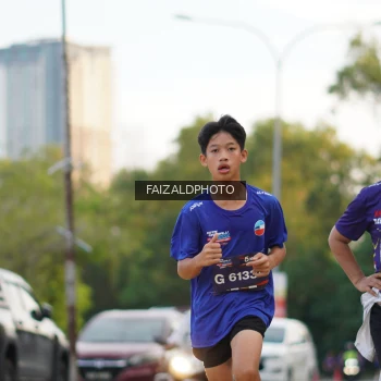 Runner Photo 3834346