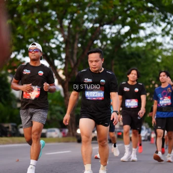 Runner Photo 3834351