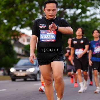 Runner Photo 3834371