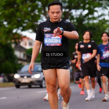 Runner Photo 3834376