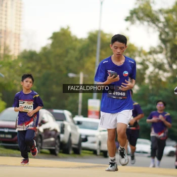 Runner Photo 3834424