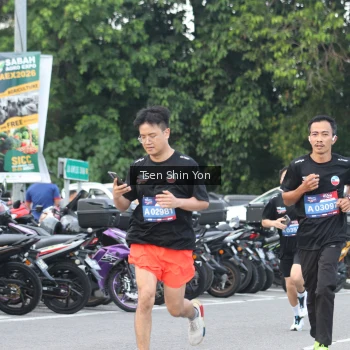 Runner Photo 3834438