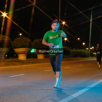 Runner Photo 3834455