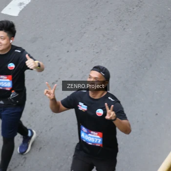 Runner Photo 3834469