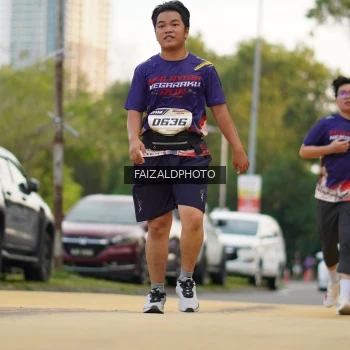 Runner Photo 3834484
