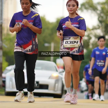 Runner Photo 3834516