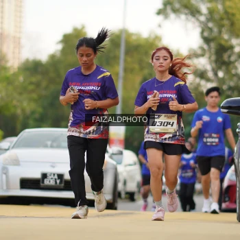 Runner Photo 3834571