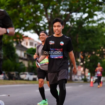 Runner Photo 3834580