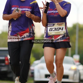 Runner Photo 3834585