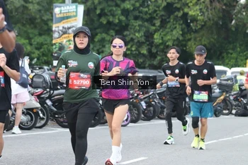 Runner Photo 3834631