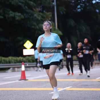 Runner Photo 3834665