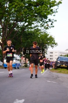 Runner Photo 3834703