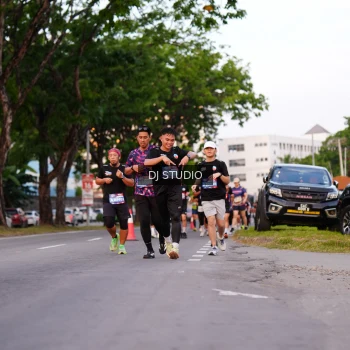 Runner Photo 3834771