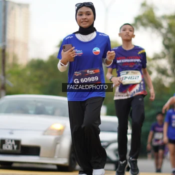 Runner Photo 3834775