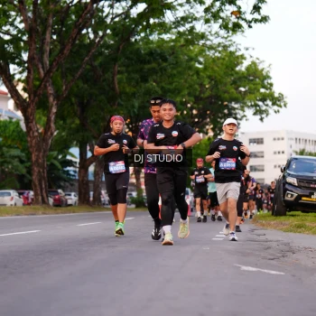 Runner Photo 3834791