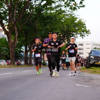 Runner Photo 3834794