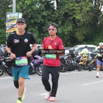 Runner Photo 3834887