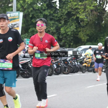 Runner Photo 3834907
