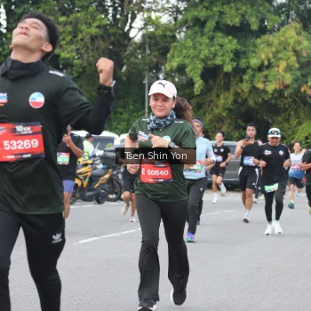 Runner Photo 3834977