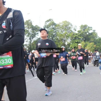 Runner Photo 3834978