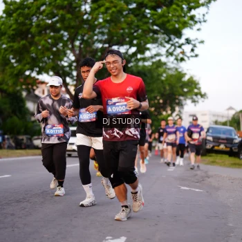 Runner Photo 3834982