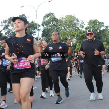 Runner Photo 3834999