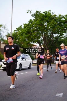 Runner Photo 3835021