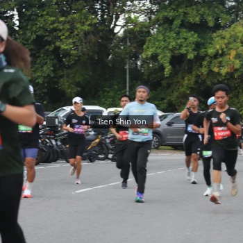 Runner Photo 3835038