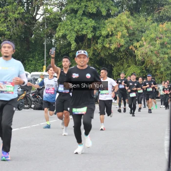 Runner Photo 3835110
