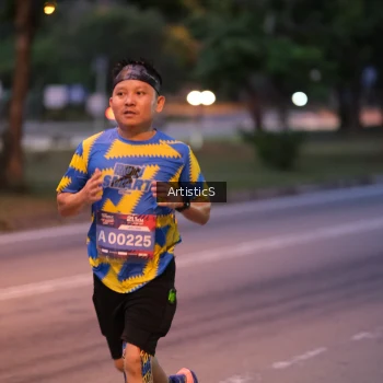Runner Photo 3835122