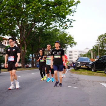 Runner Photo 3835190