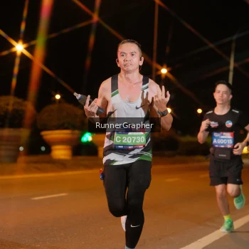Runner Photo 3835245