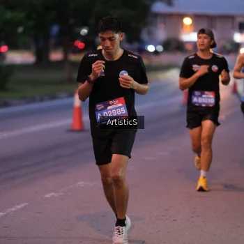Runner Photo 3835279