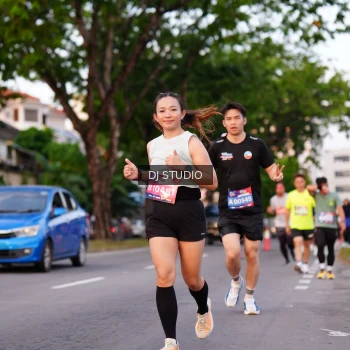 Runner Photo 3835334