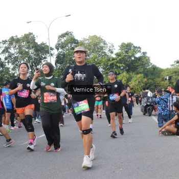 Runner Photo 3835369