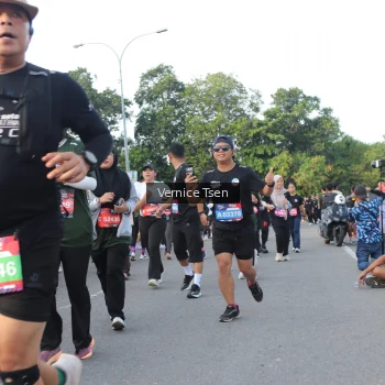 Runner Photo 3835389
