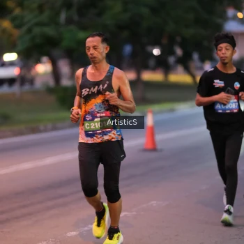 Runner Photo 3835395