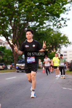 Runner Photo 3835399