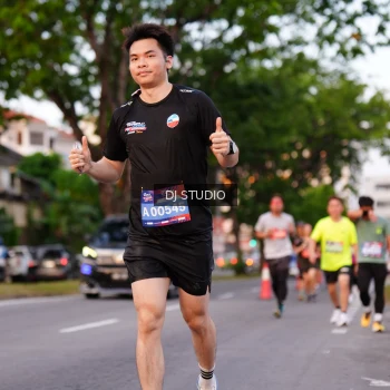 Runner Photo 3835410