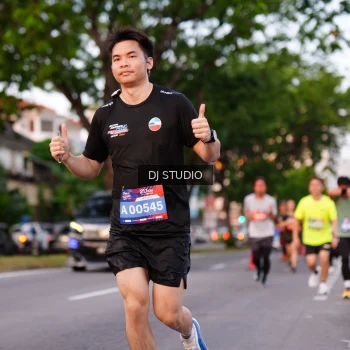 Runner Photo 3835422